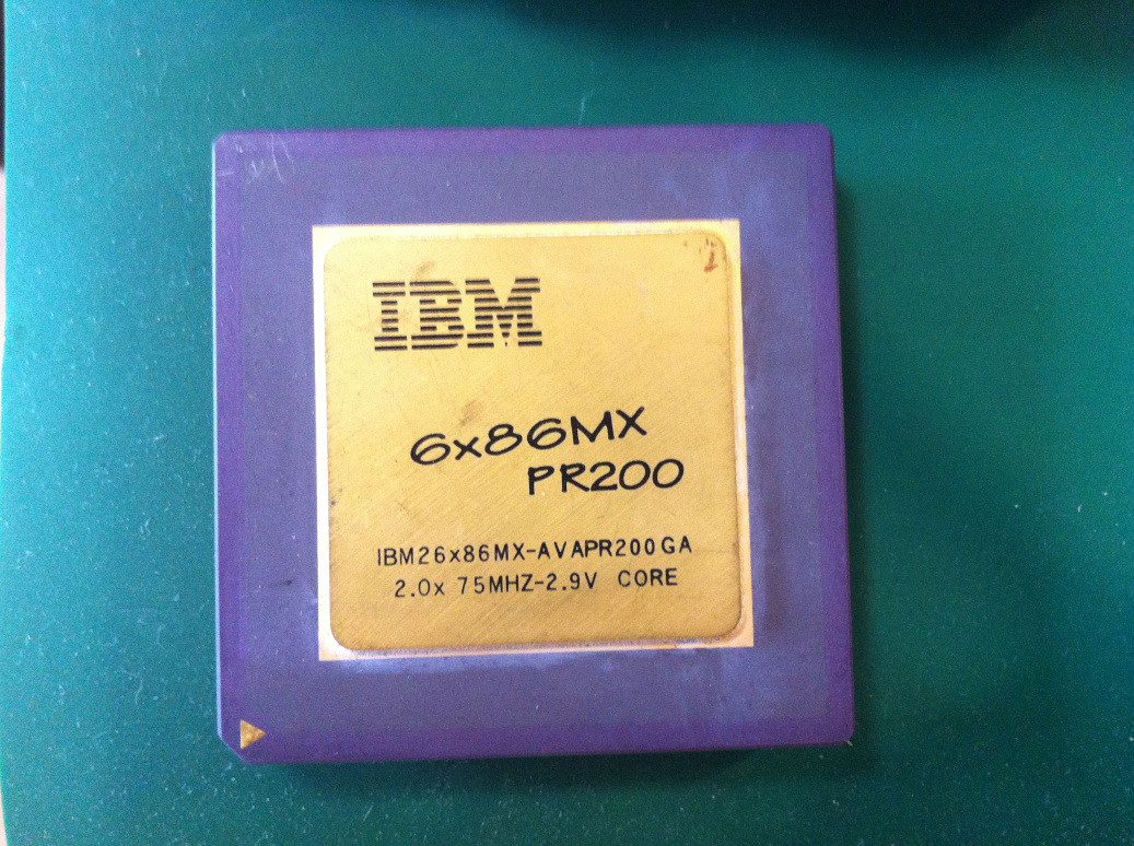Cyrix/IBM 6x86MX PR200, in gold and ceramic PGA package.